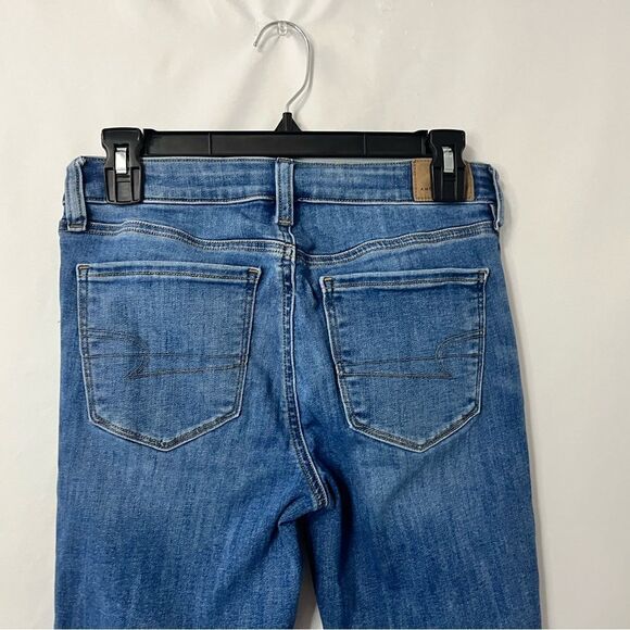 American Eagle Next Level Stretch Medium Wash Jegging Size 2 - Picture 6 of 6
